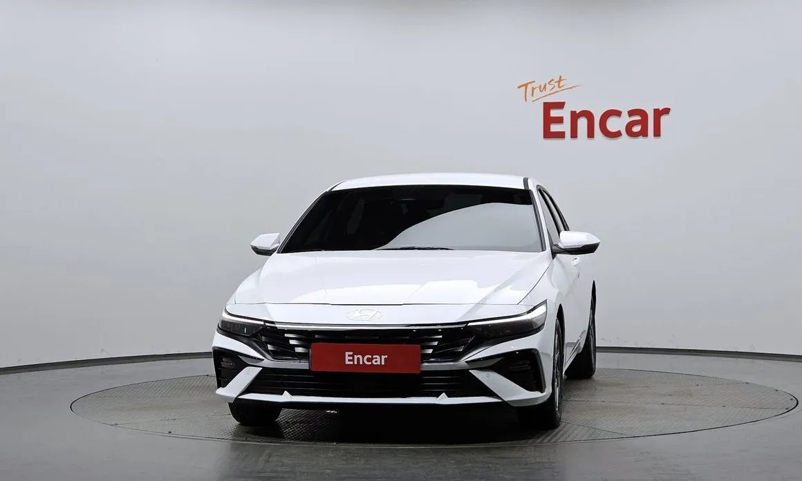 Hyundai AVANTE — фото 3