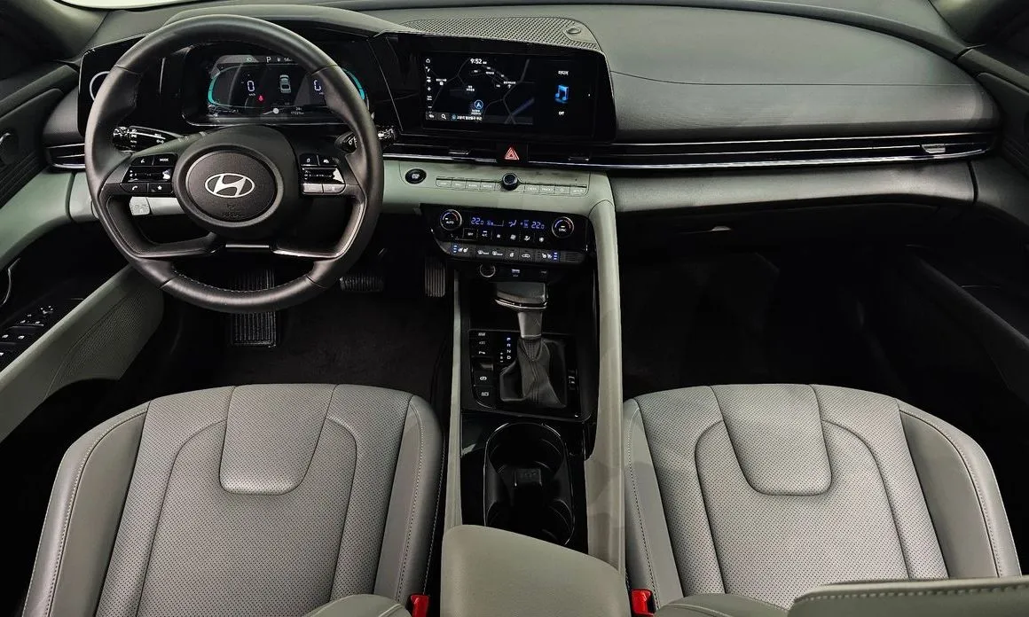 Hyundai AVANTE — фото 9