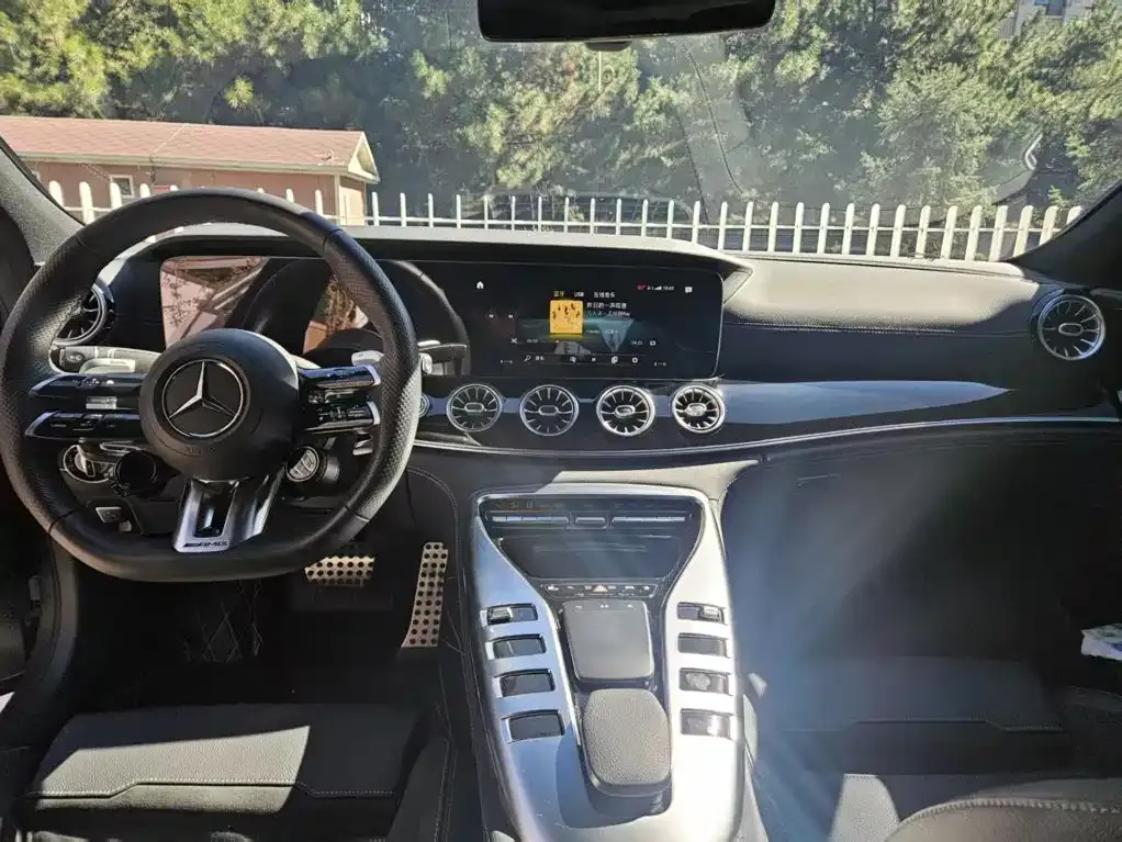 Mercedes-Benz AMG GT — фото 10