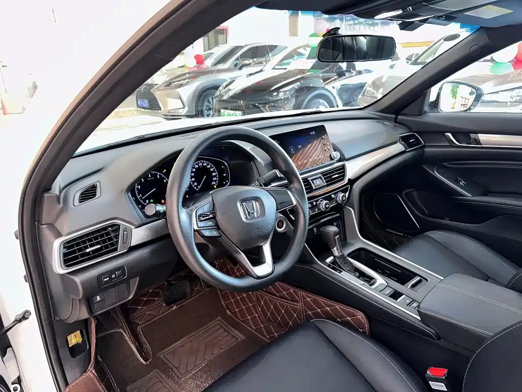 Honda Inspire — фото 4