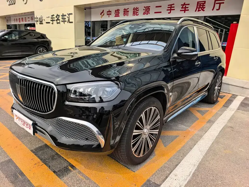 Mercedes-Benz GLS — фото 1