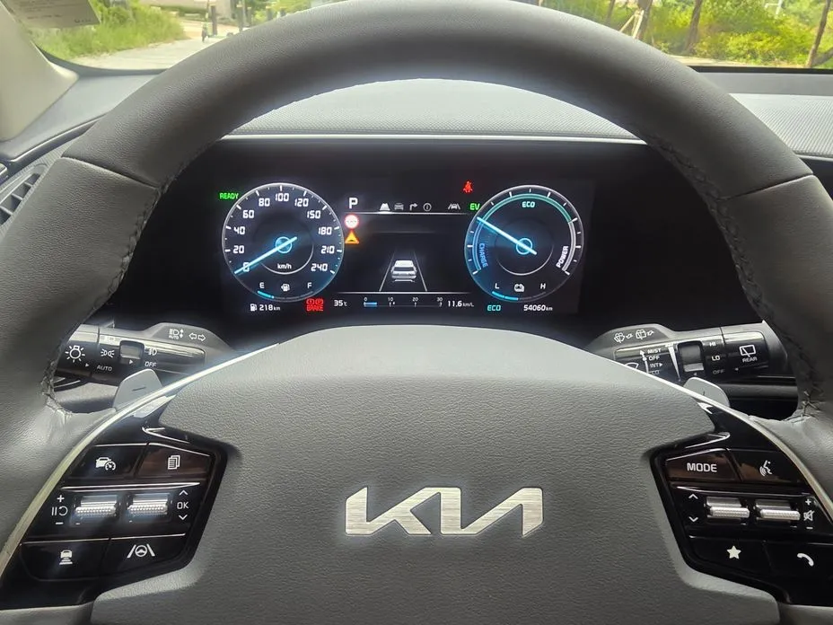 Kia Niro — фото 4