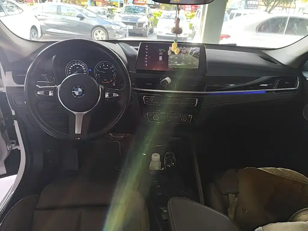 BMW X2 — фото 10