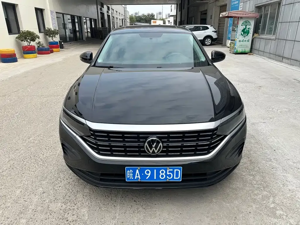 Volkswagen Passat — фото 8