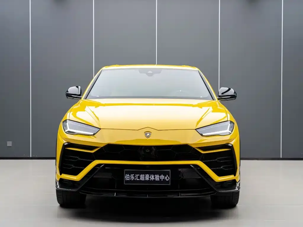 Lamborghini Urus — фото 2