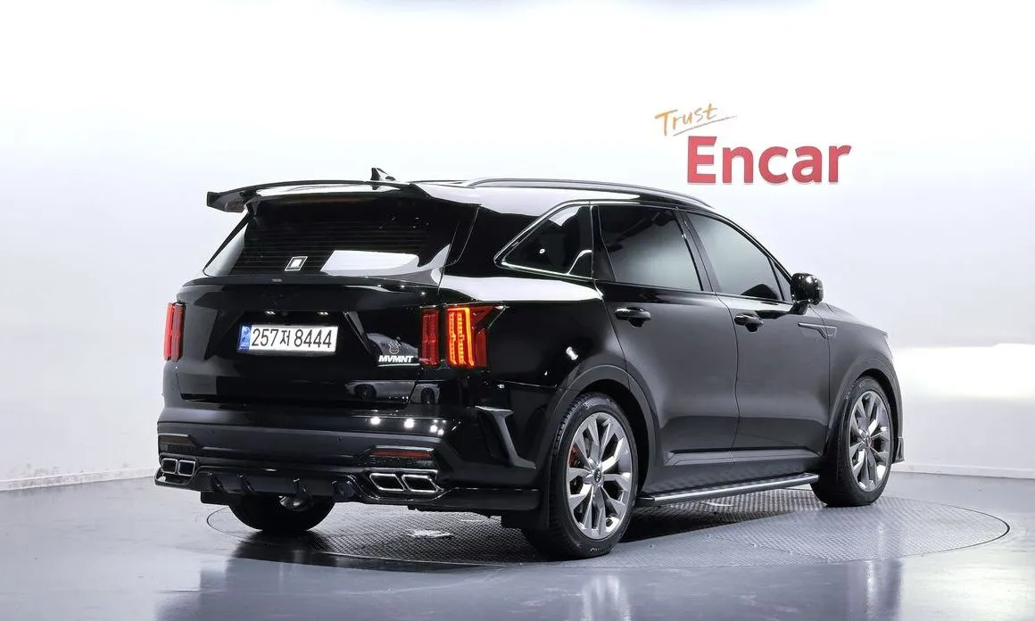 Kia Sorento — фото 6