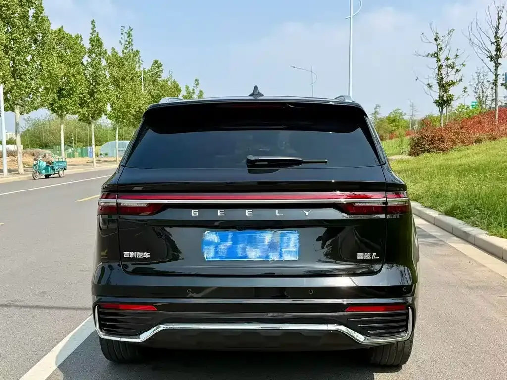 Geely Xingyue L — фото 4