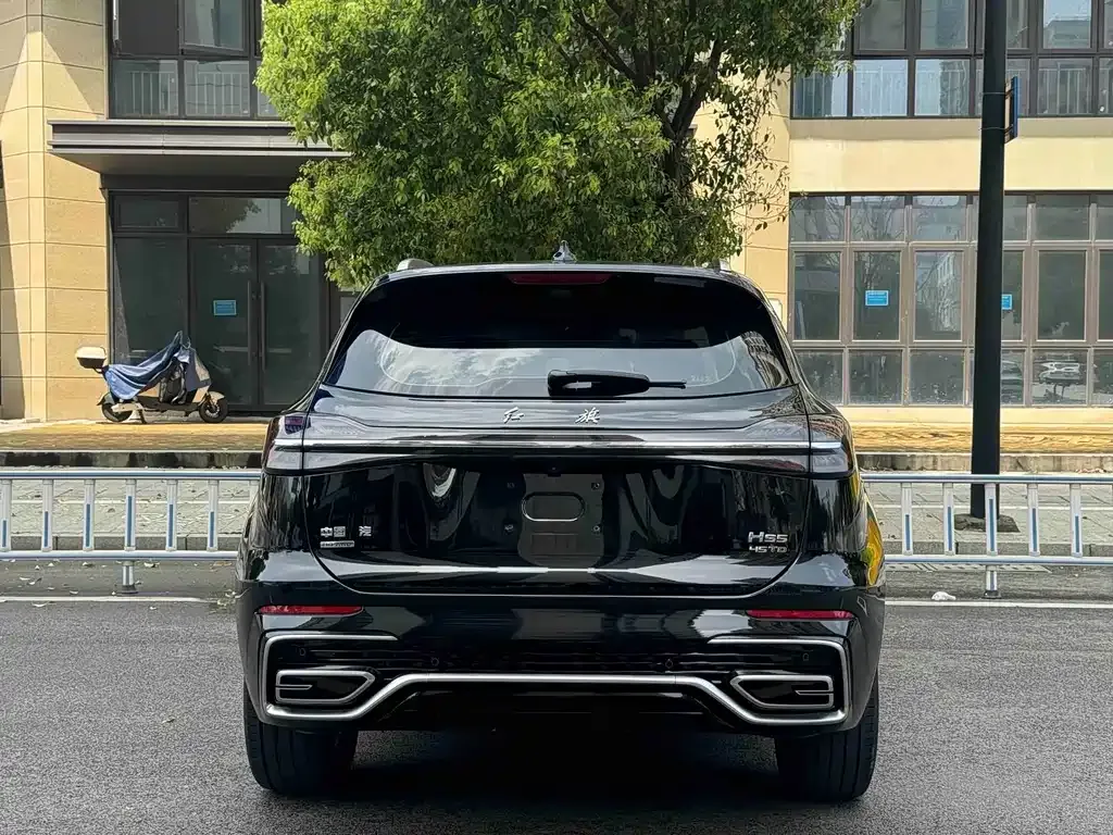 Hongqi HS5 — фото 9
