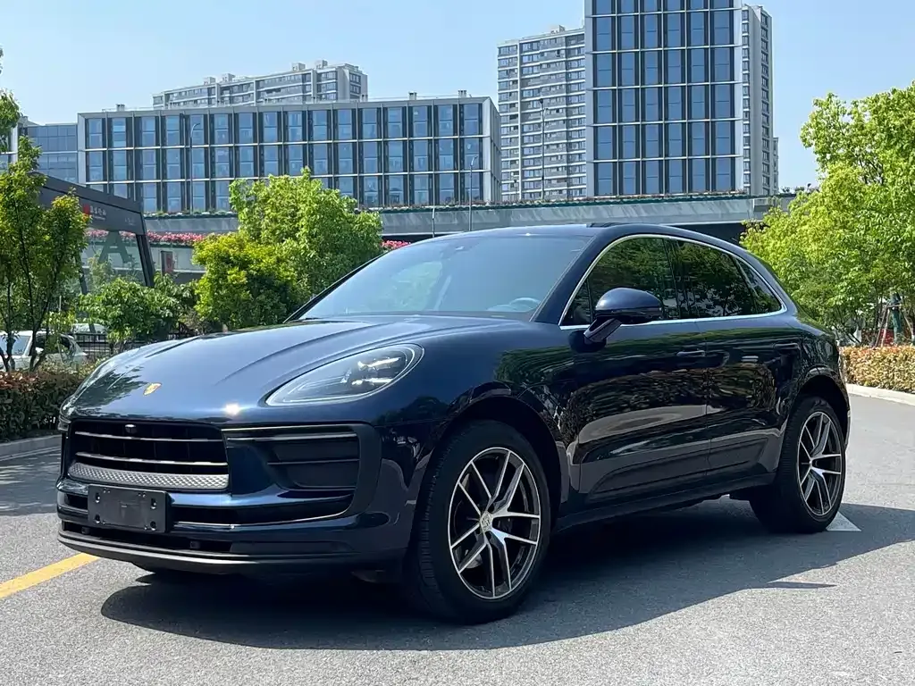 Porsche Macan — фото 1
