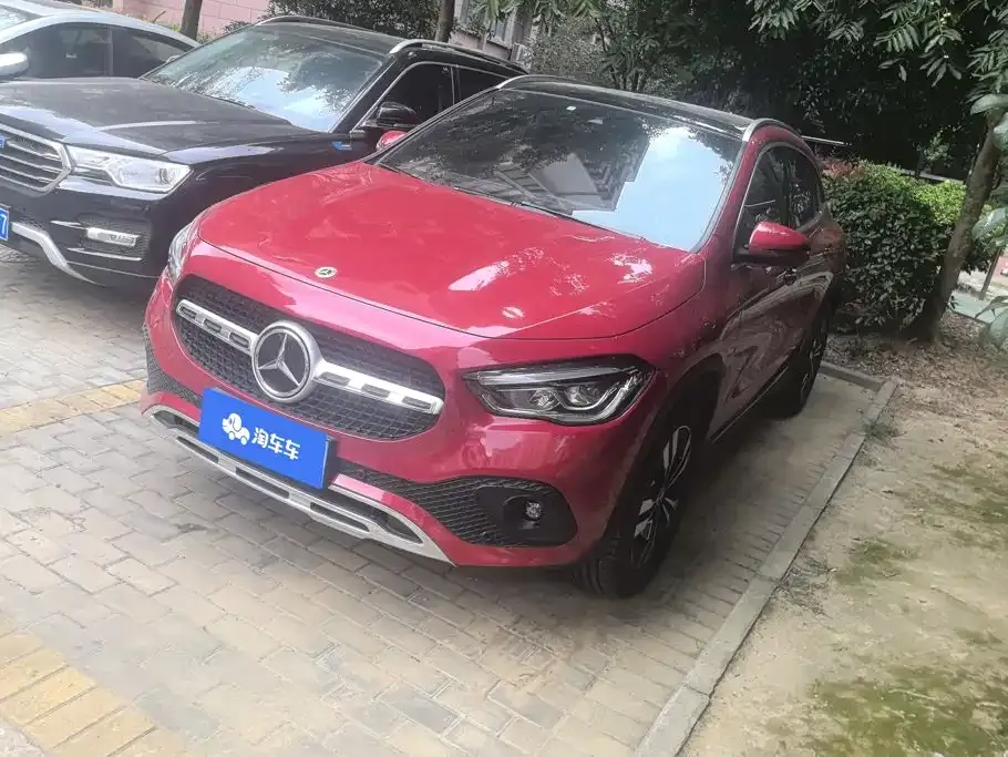 Mercedes-Benz GLA — фото 1
