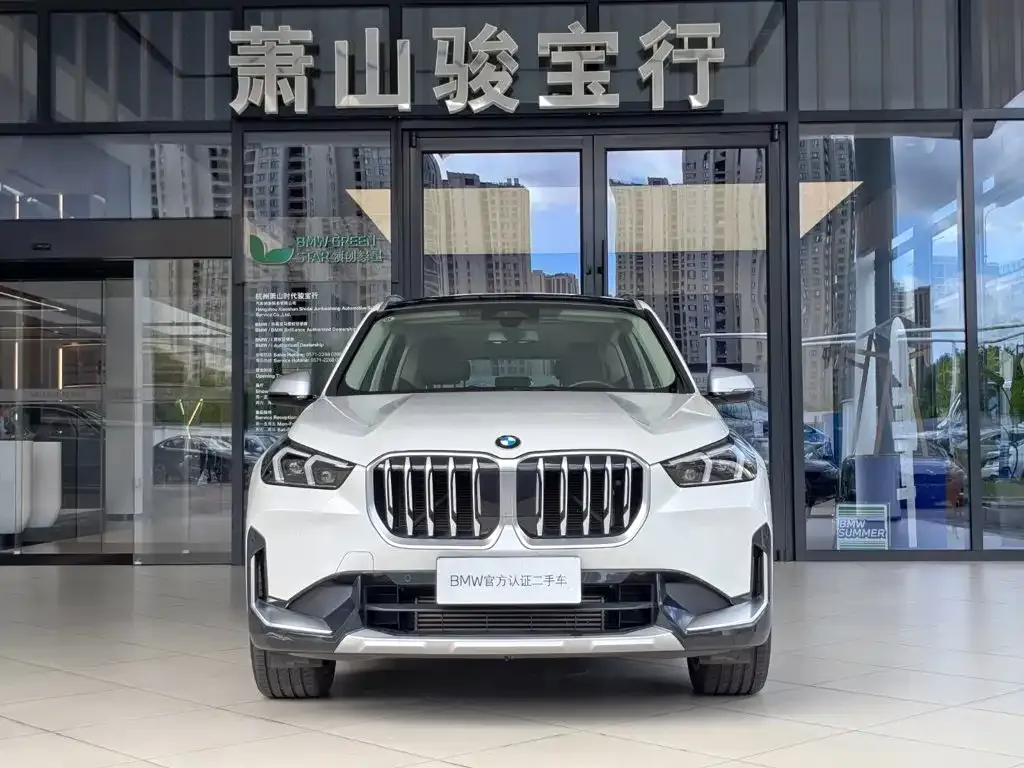 BMW X1 — фото 10