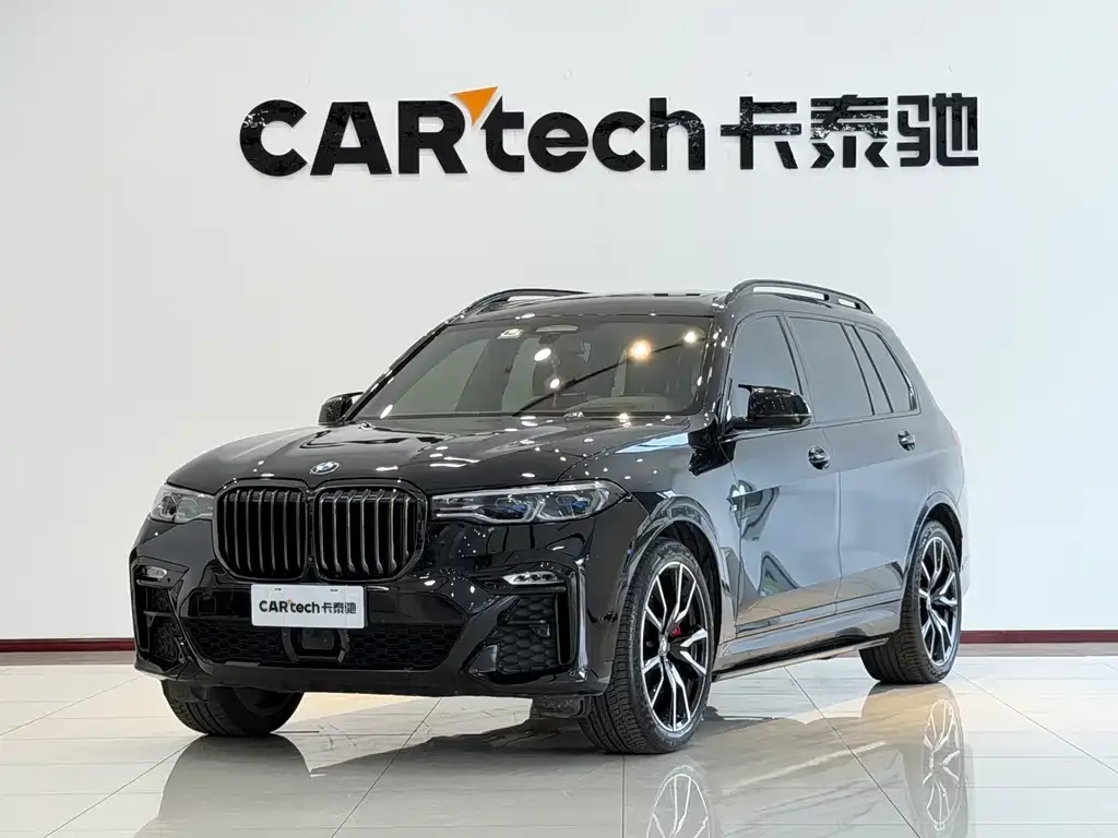 BMW X7 — фото 1