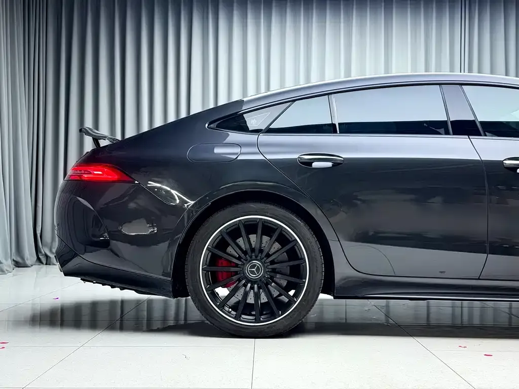 Mercedes-Benz AMG GT — фото 7