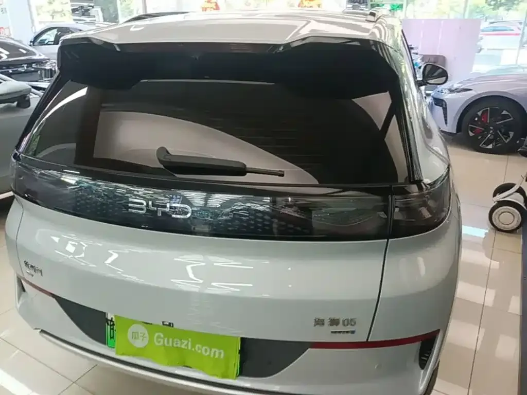 BYD Sealion 05 EV — фото 10
