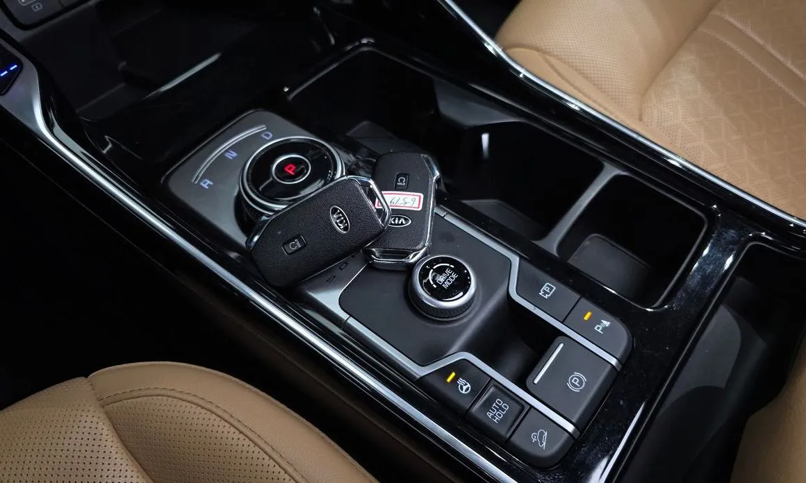Kia Sorento — фото 3