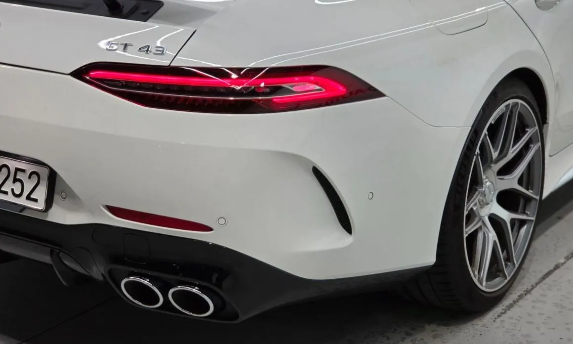 Mercedes-Benz AMG GT — фото 2