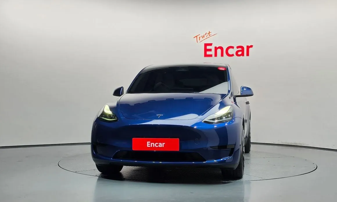 Tesla Model Y — фото 4
