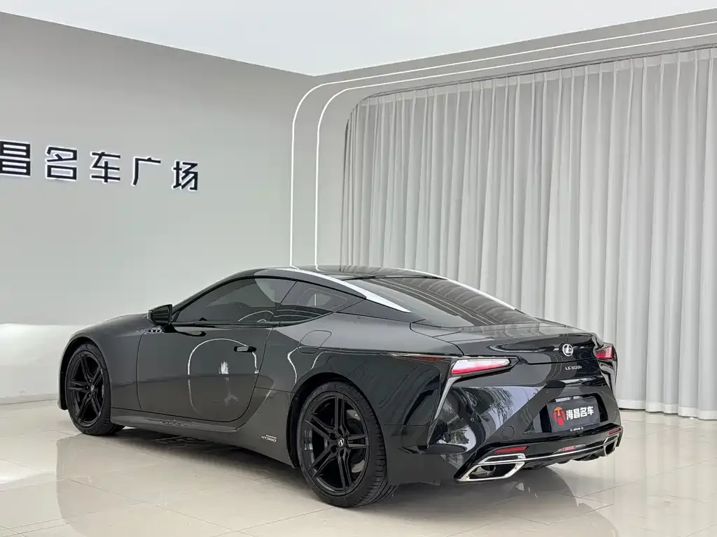 Lexus LC — фото 8