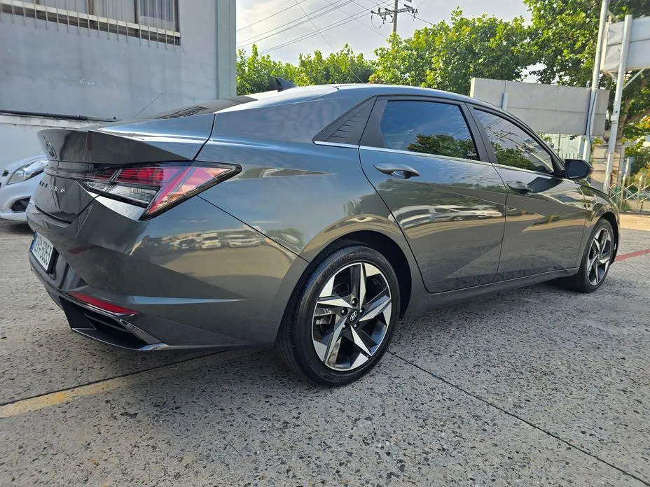 Hyundai AVANTE — фото 8