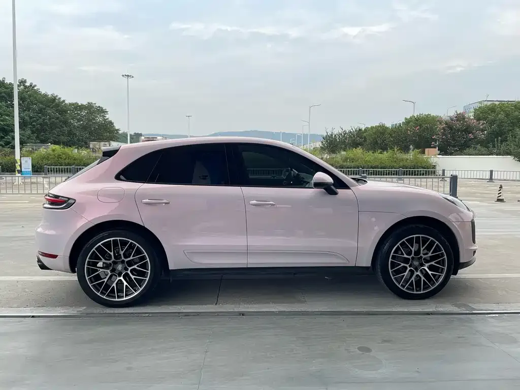 Porsche Macan — фото 9