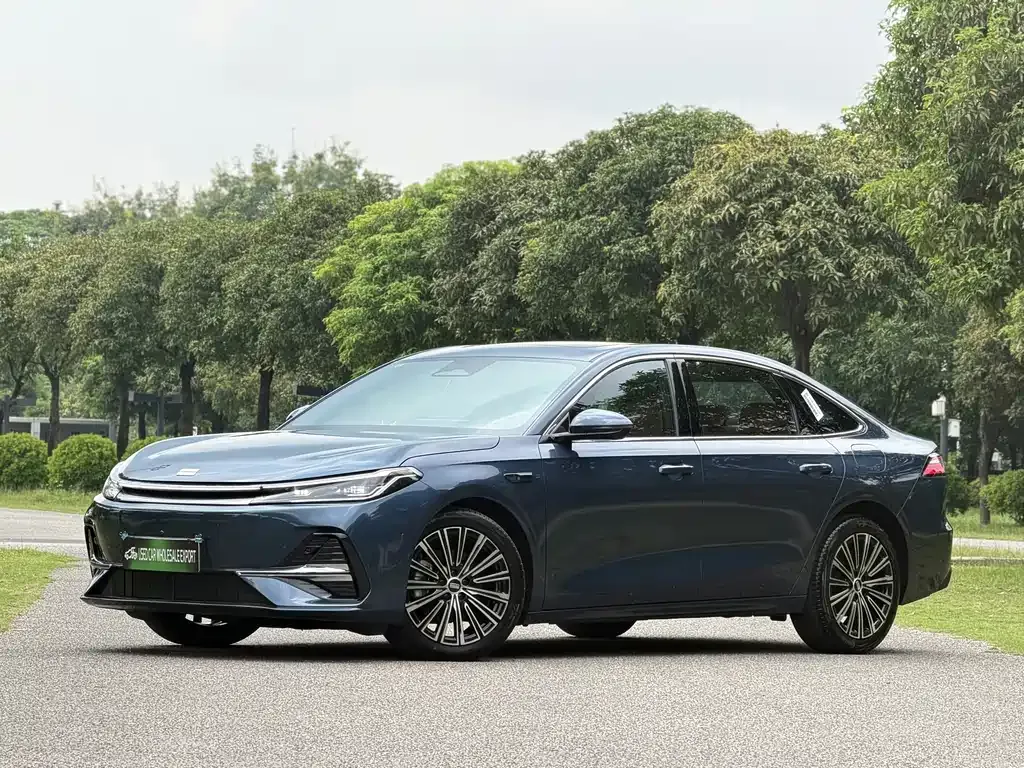 Geely Galaxy A7 EM — фото 1