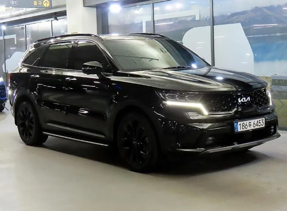 Kia Sorento — фото 1