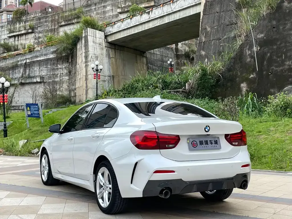 BMW 1 Series — фото 6