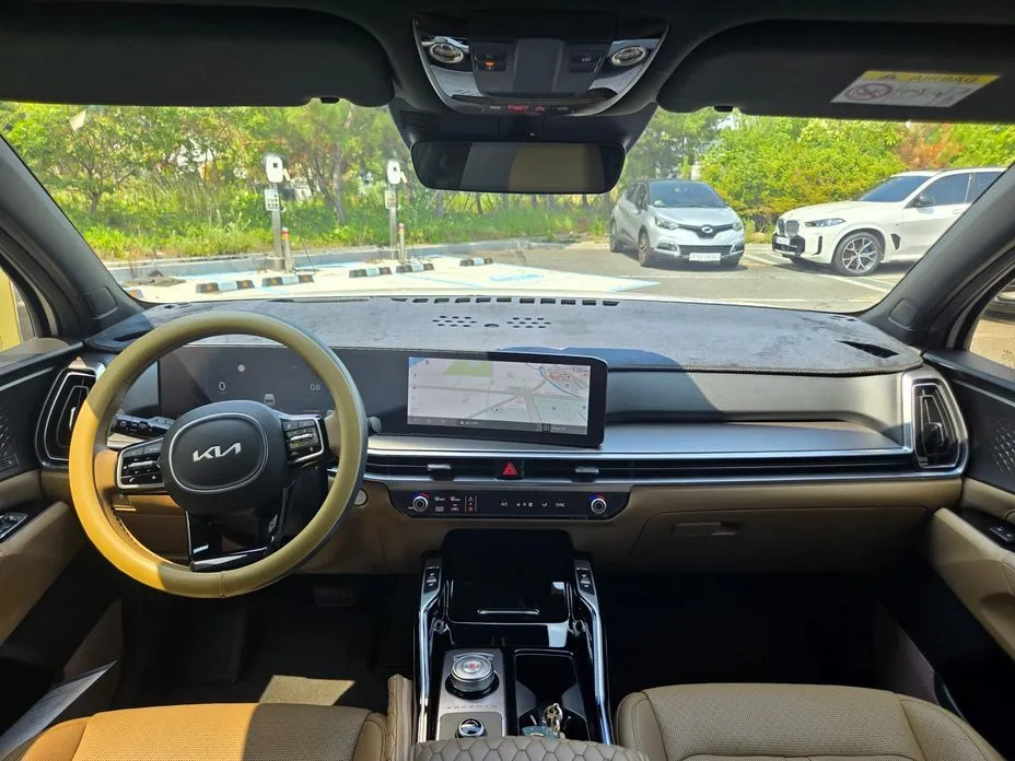 Kia Sorento — фото 8