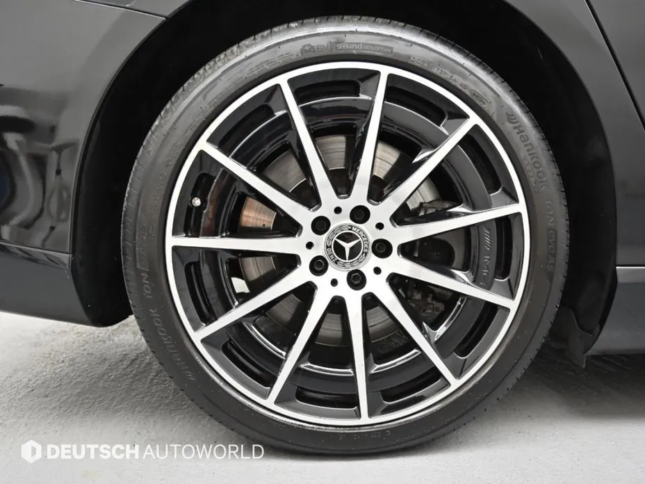Mercedes-Benz EQS — фото 10