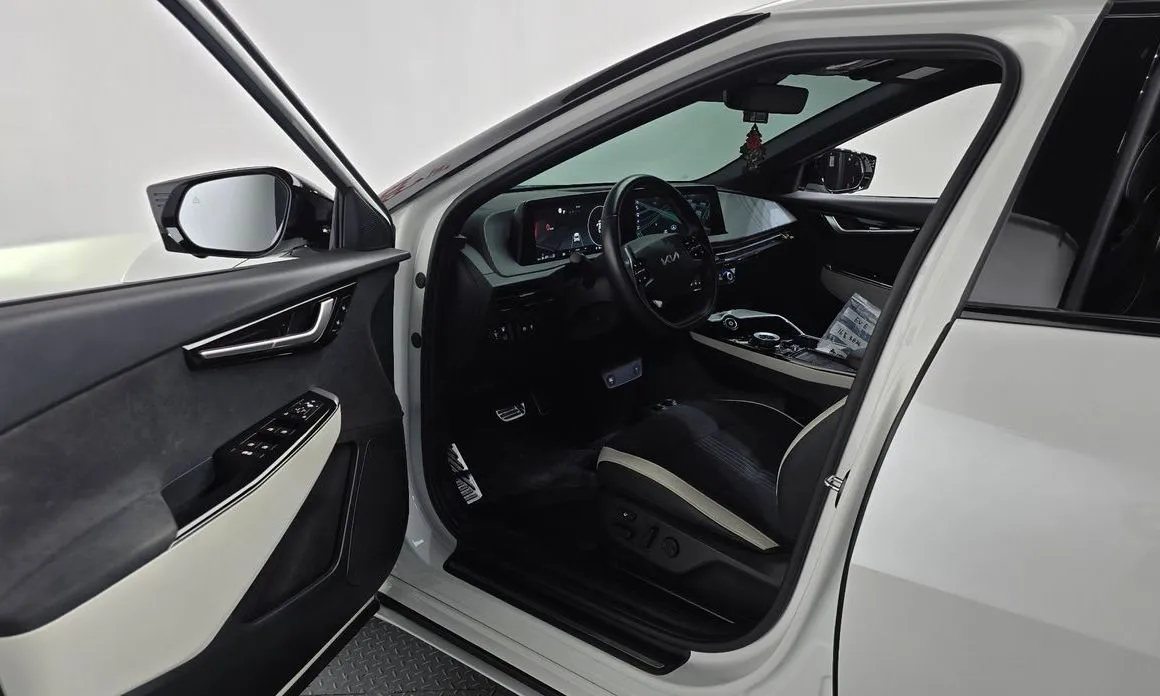 Kia EV6 — фото 3