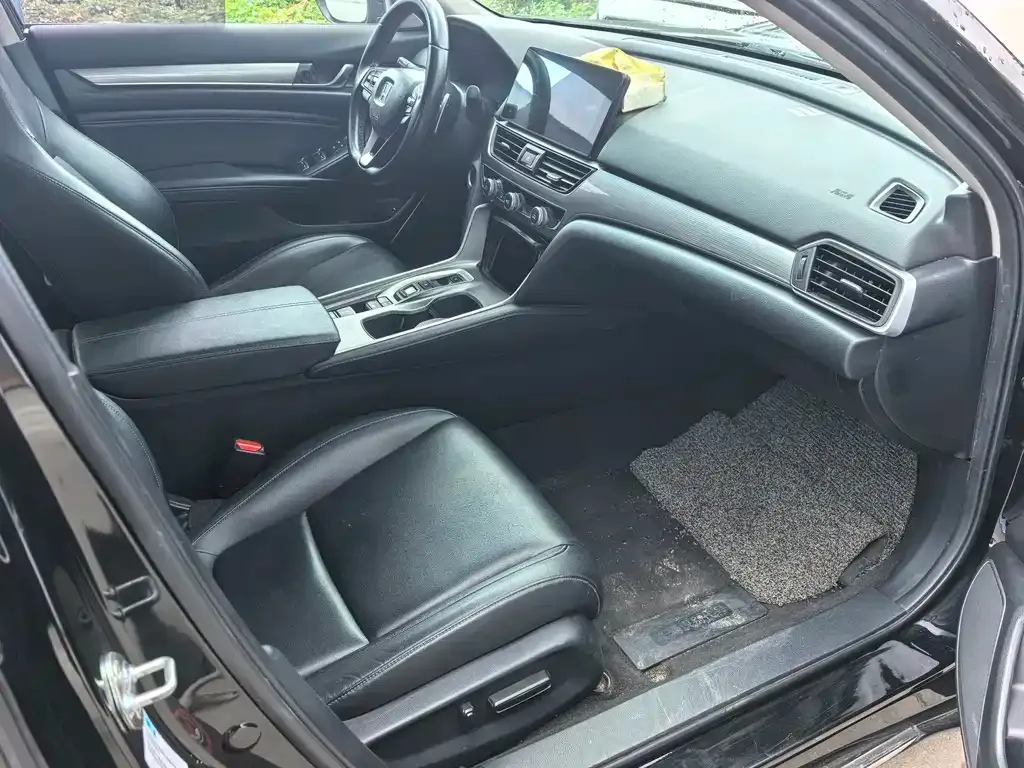 Honda Accord — фото 2