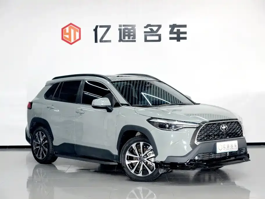 Toyota Corolla Cross — фото 3
