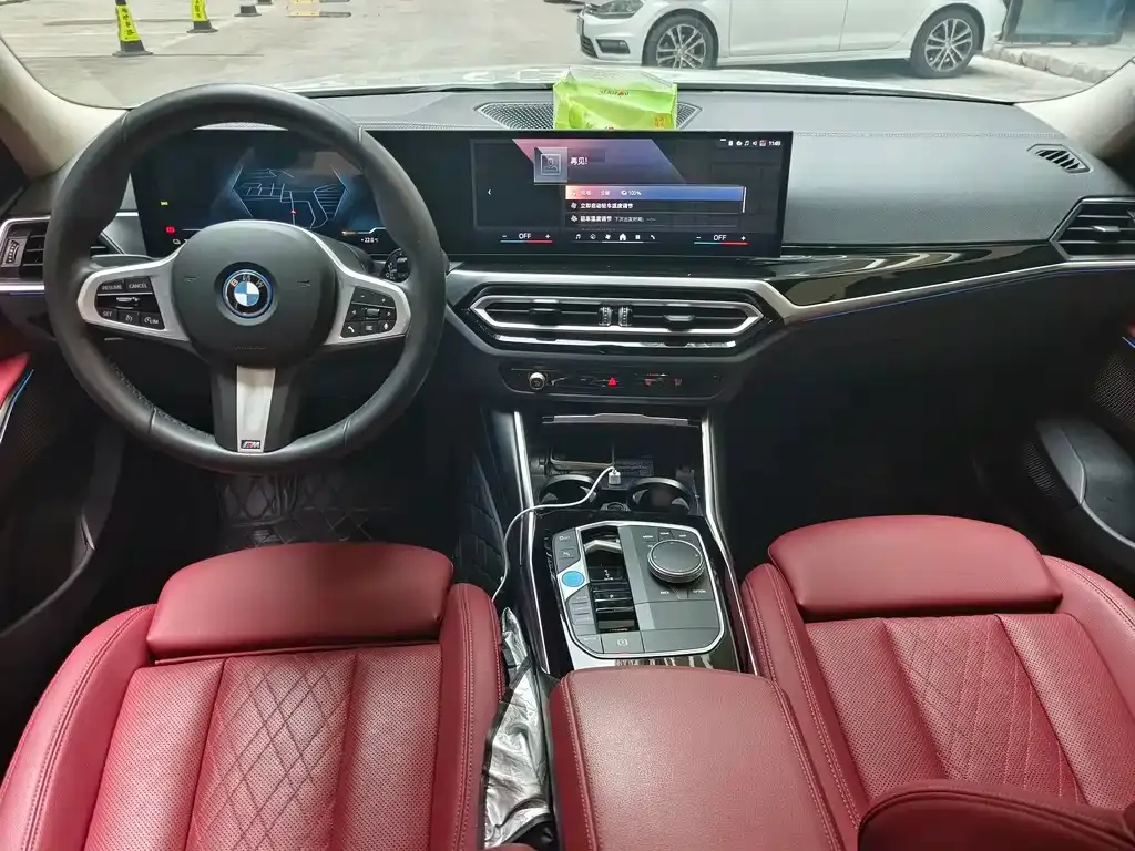BMW i3 — фото 4