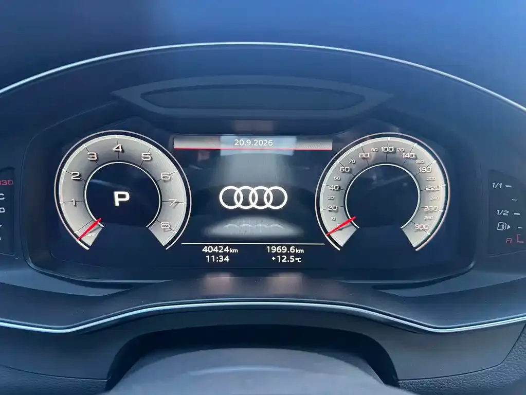 Audi A6L — фото 2