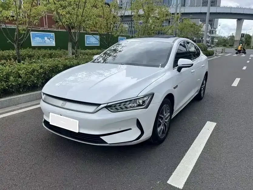 BYD Qin PLUS — фото 1