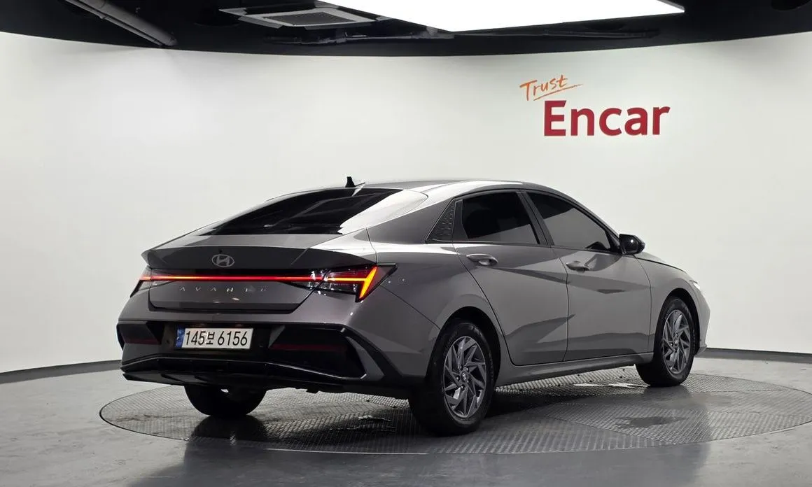 Hyundai AVANTE — фото 3