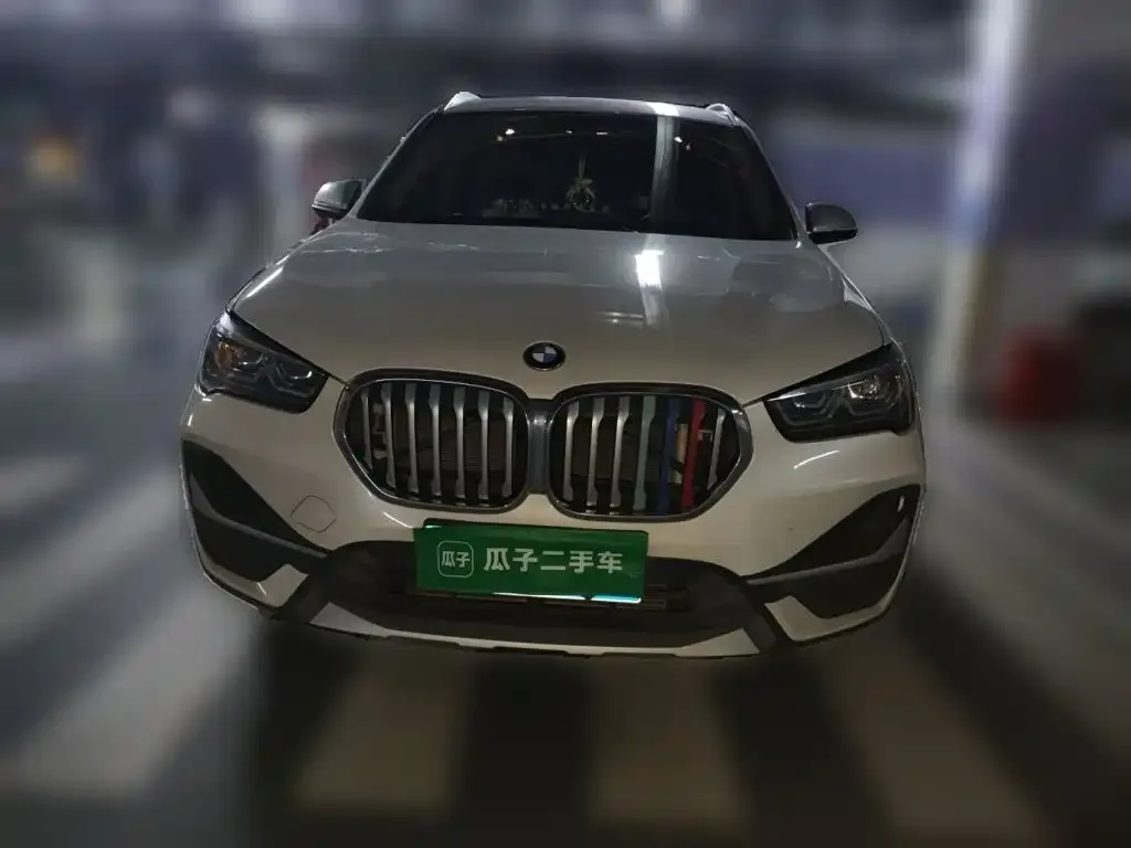 BMW X1 — фото 3