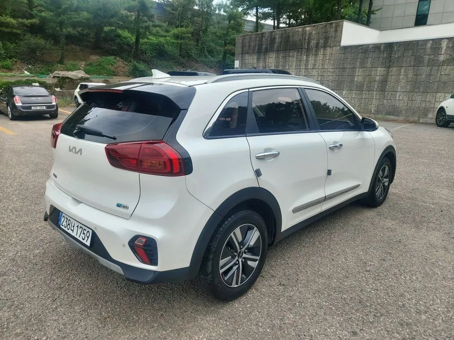 Kia Niro — фото 6