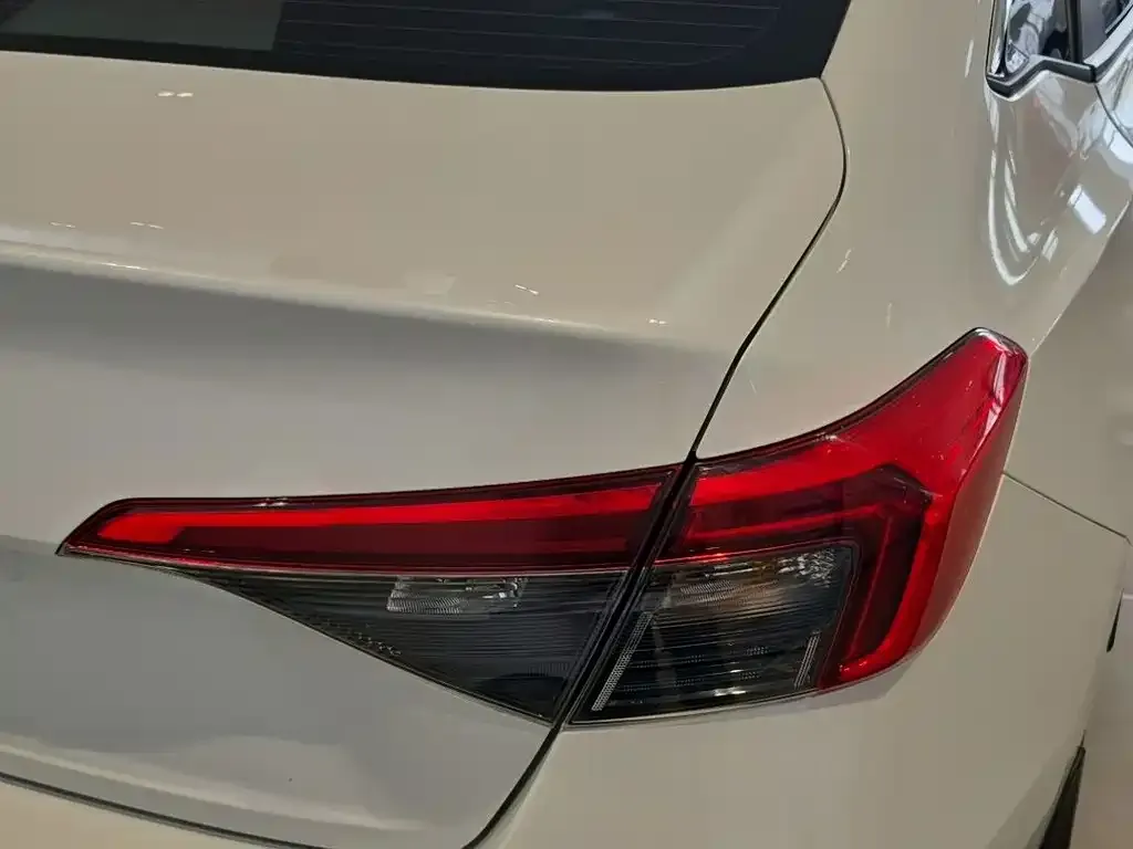 Honda Civic — фото 5