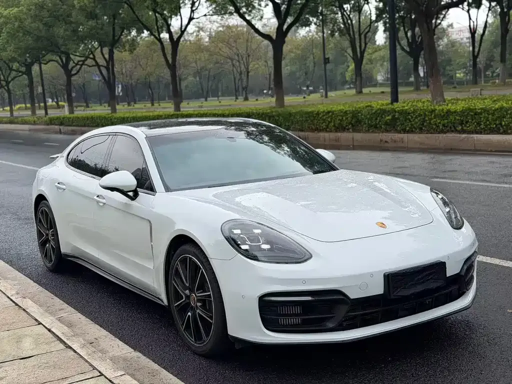 Porsche Panamera — фото 5