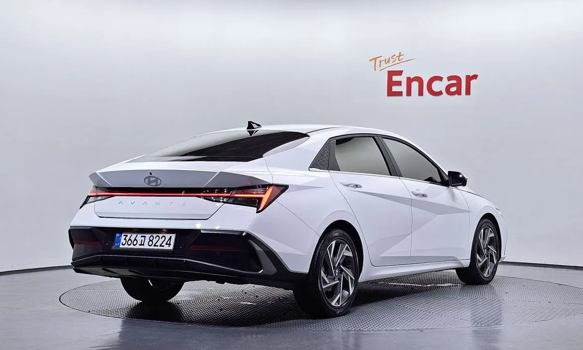 Hyundai AVANTE — фото 5