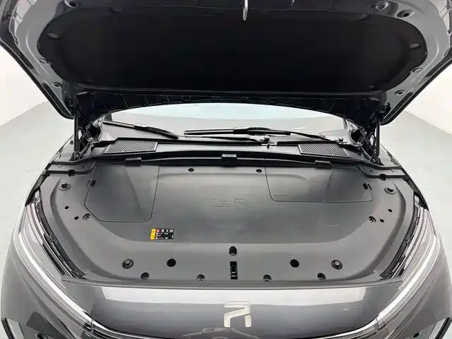 Roewe Feifan R7 — фото 10