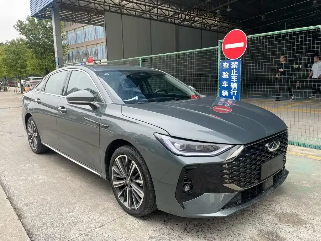 Chery Arrizo 8 PRO — фото 6
