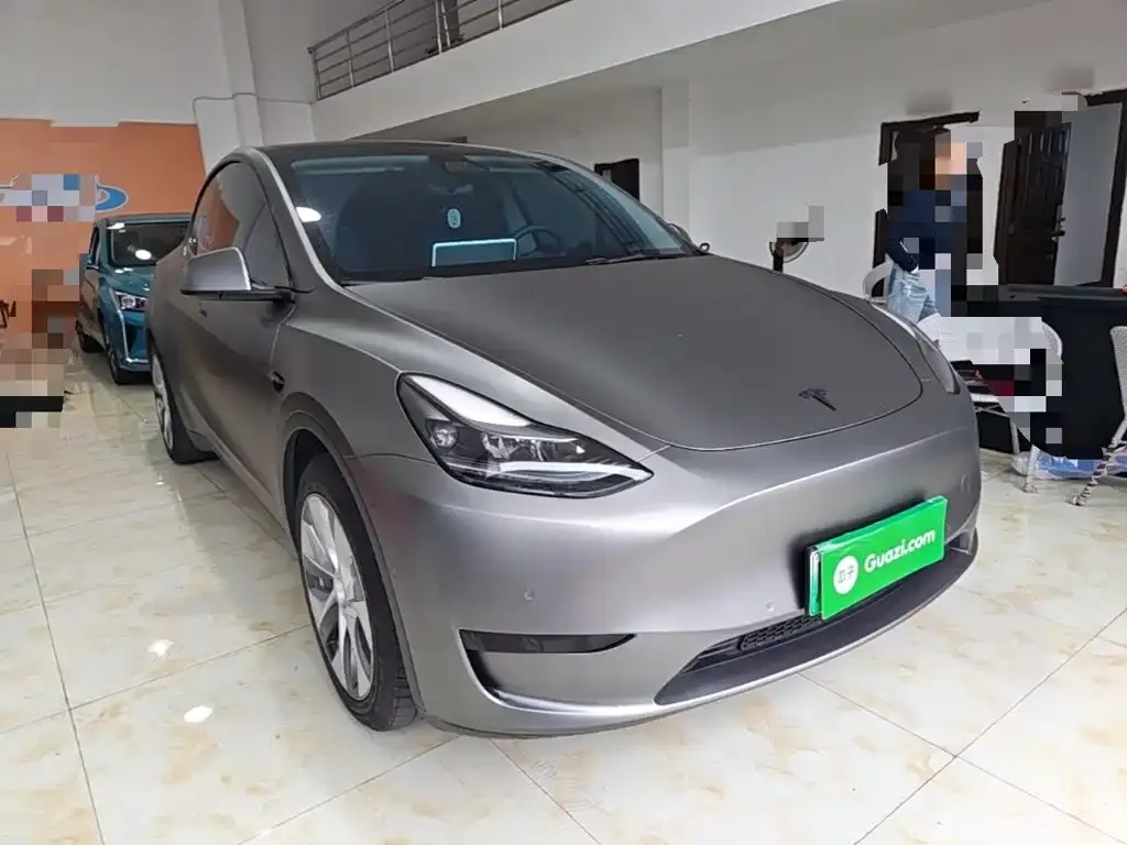 Tesla Model Y — фото 7