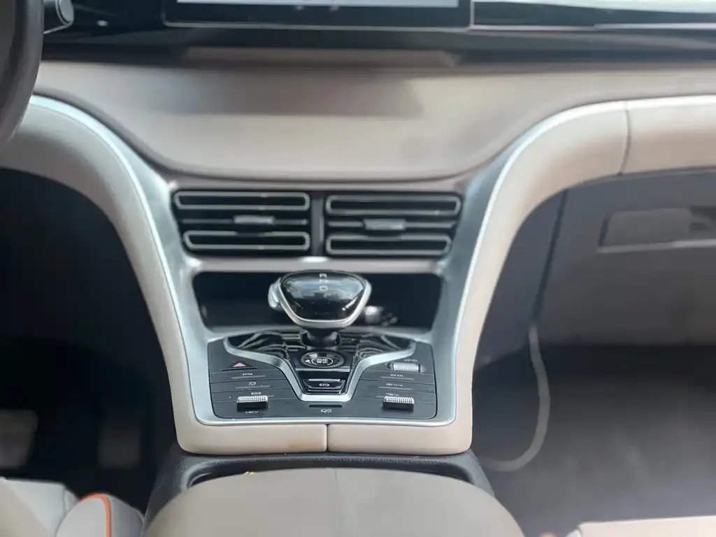 BYD Pro New Energy — фото 6
