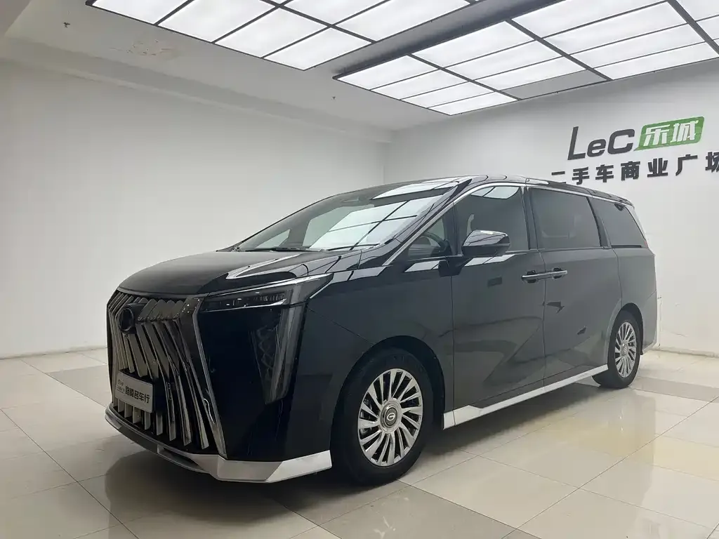 GAC Motor Trumpchi M8 — фото 8