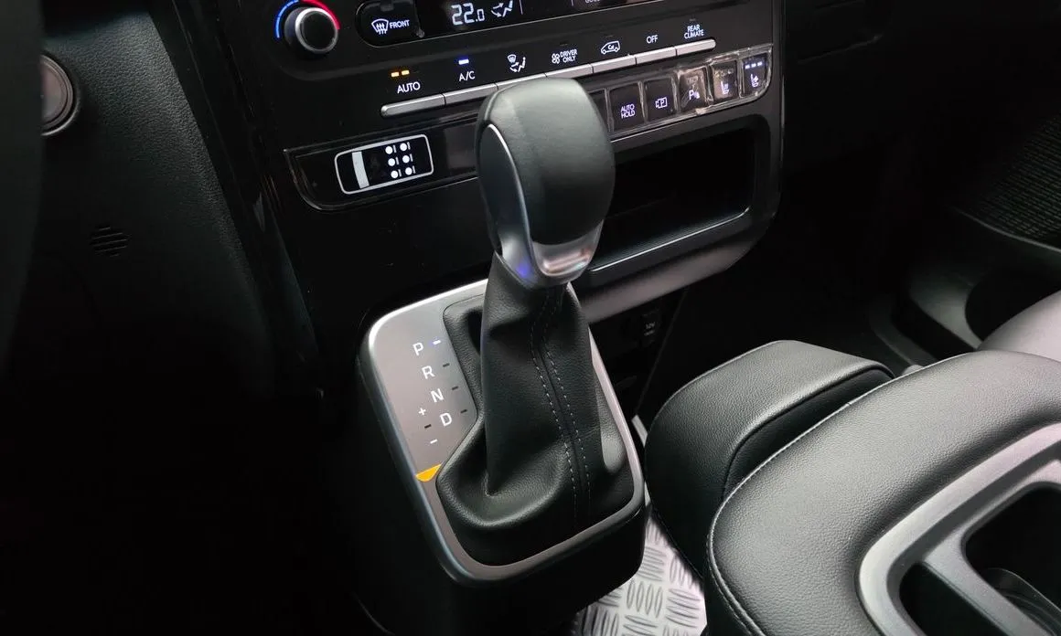 Hyundai Staria — фото 9