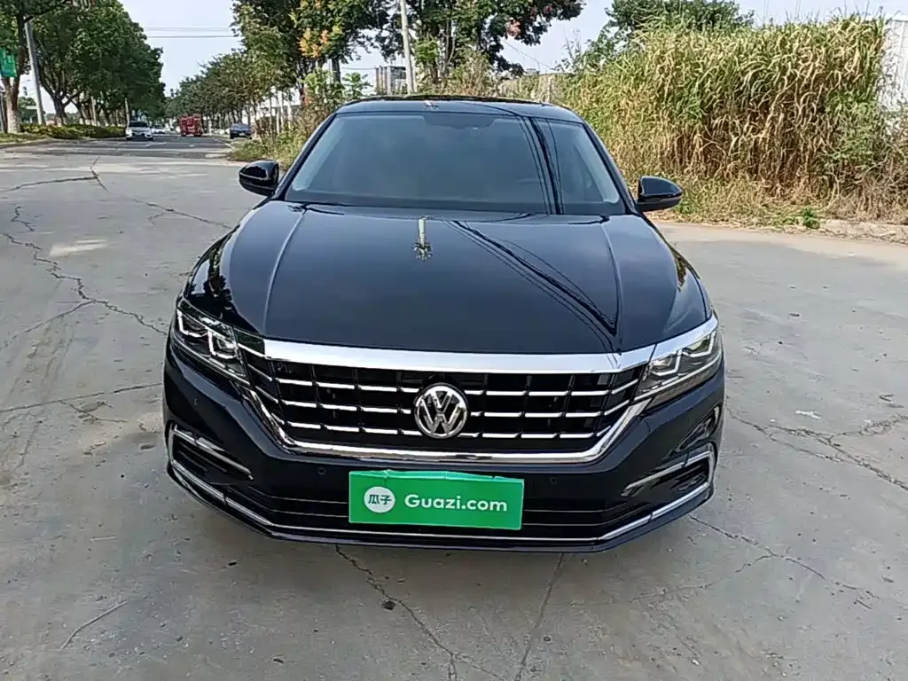 Volkswagen Passat — фото 4
