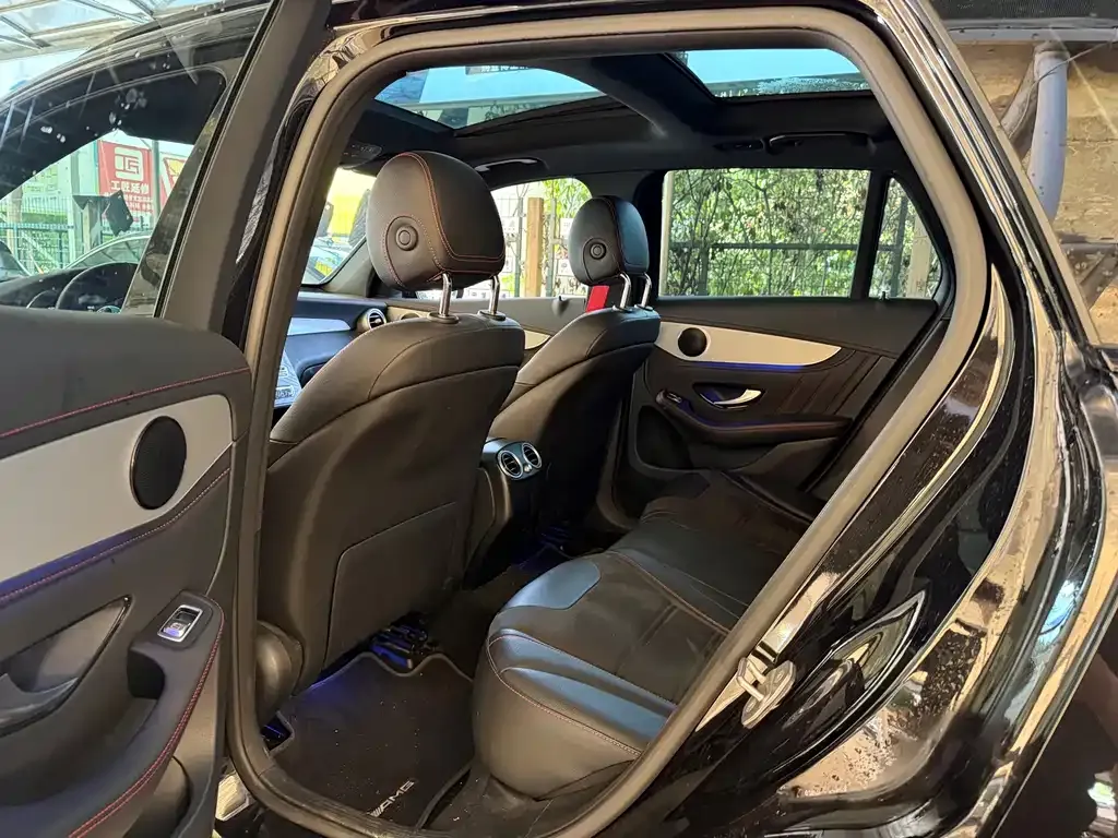 Mercedes-Benz GLC AMG — фото 4