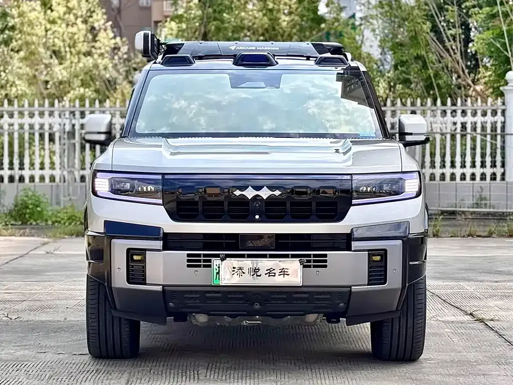 Fang Cheng Bao Leopard 8 — фото 1